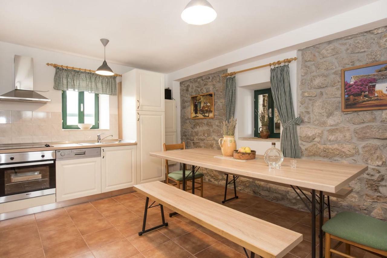 Villa Cetina Milasi Exterior foto