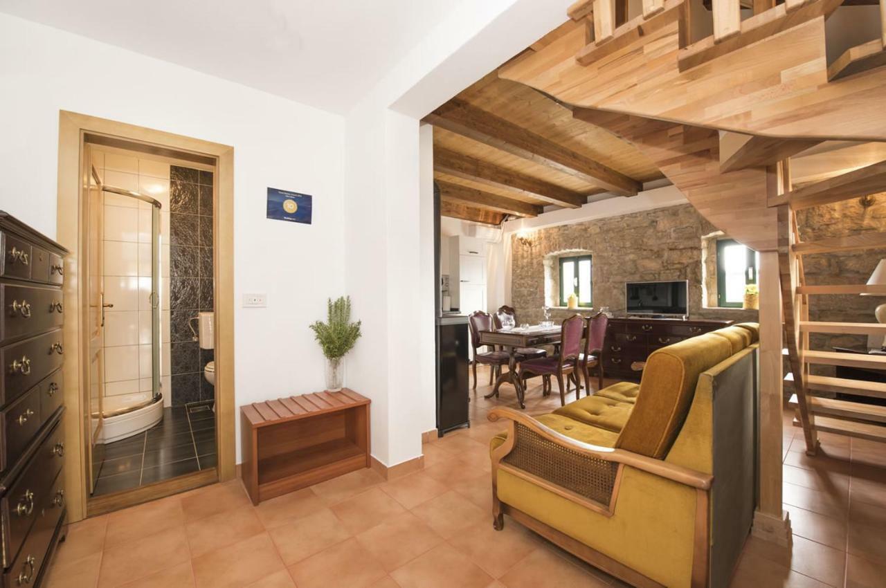 Villa Cetina Milasi Exterior foto