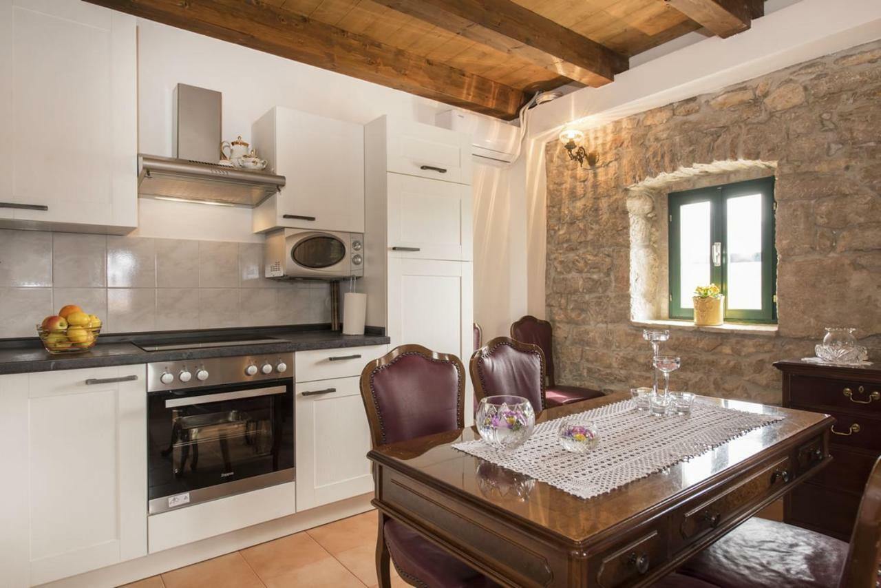 Villa Cetina Milasi Exterior foto